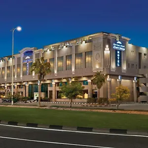 Howard Johnson Hotel